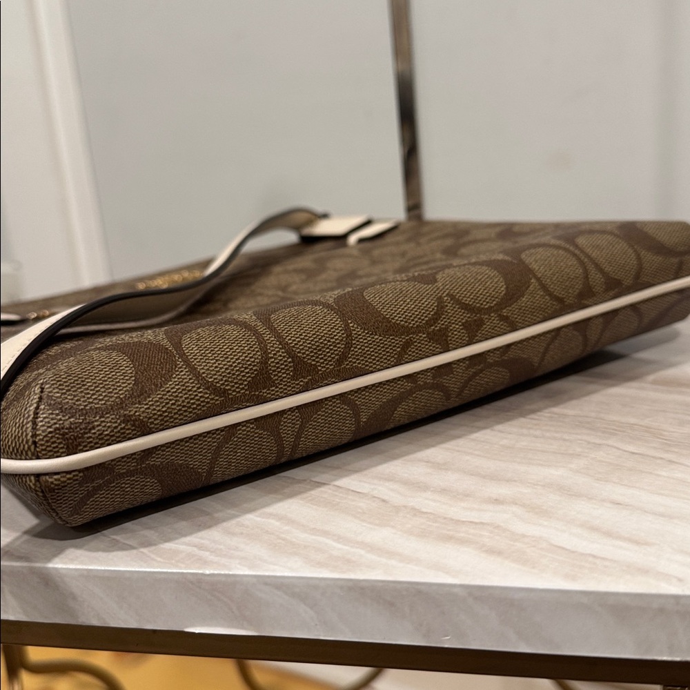 Coach Crossbody Brown Cream Rowan File Signature Bag - Picture 9 of 17